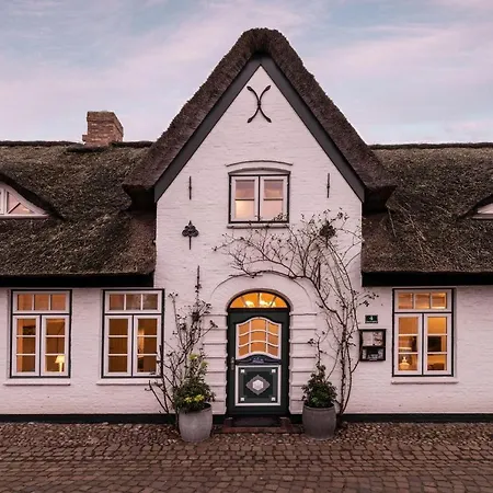 Von-deska-countryhouses-offiziers-apartment Holiday home *
