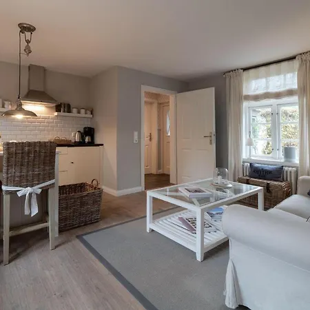 Von-deska-countryhouses-offiziers-apartment Holiday home *